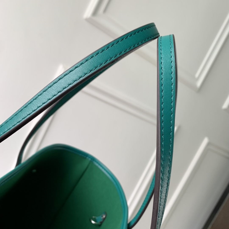 LV Shopping Bags